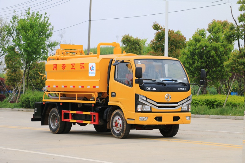 東風小多利卡高壓清洗吸污車